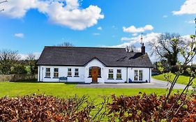 The Heights & Hollows Farmhouse, Saul, Downpatrick, Sleeps 14