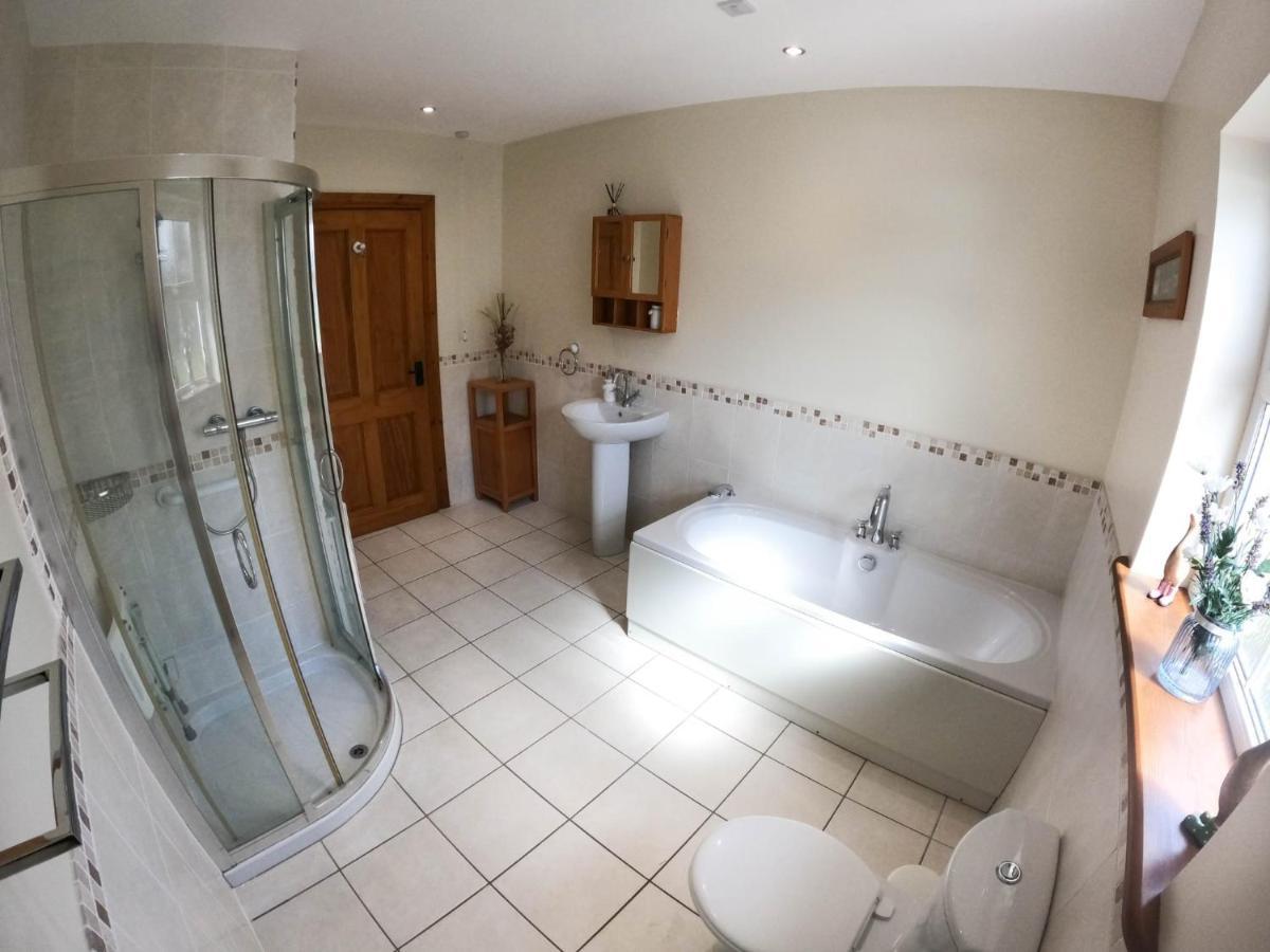The Heights & Hollows Farmhouse, Saul, Downpatrick, Sleeps 14 Exterior photo